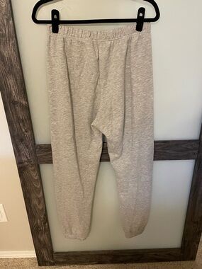 Z Supply Heather Gray Women's Sweatpants - Elastic Waist & Cuffs